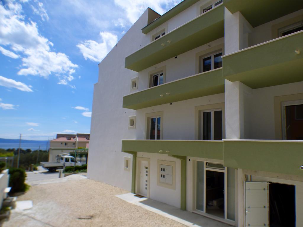 Apartments Hermes Tučepi Extérieur photo