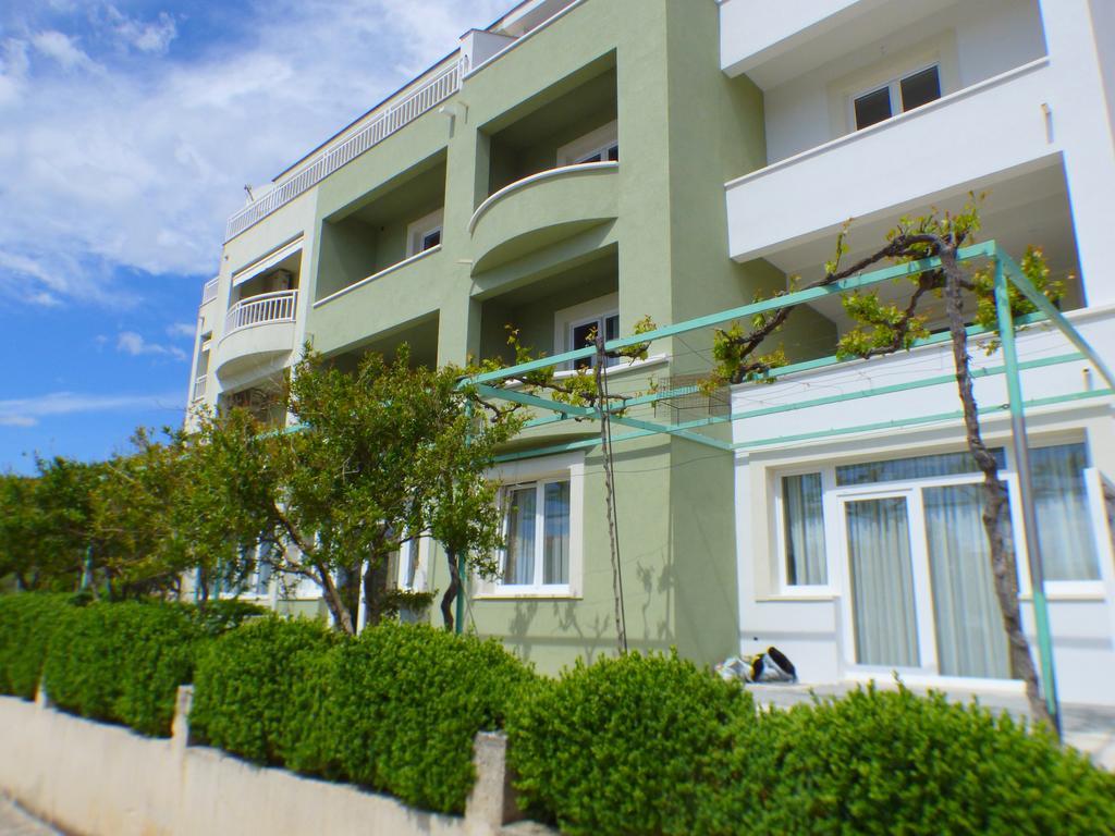 Apartments Hermes Tučepi Extérieur photo