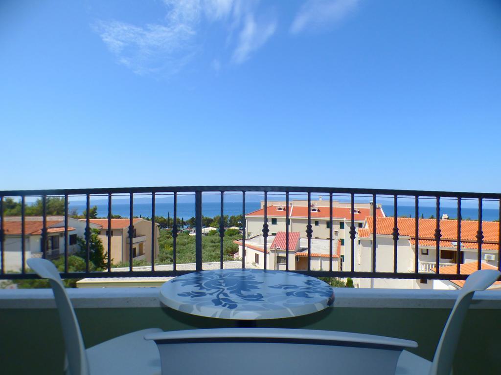 Apartments Hermes Tučepi Extérieur photo