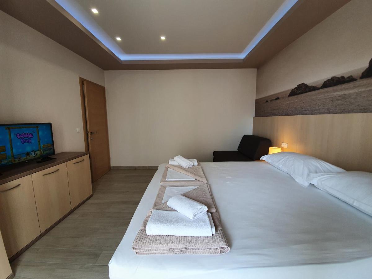 Apartments Hermes Tučepi Extérieur photo